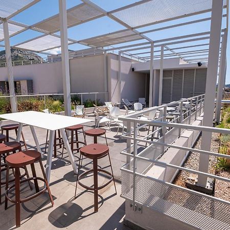 Hostel Le Hueb Тулон Екстериор снимка