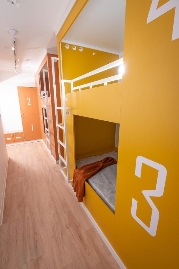 Hostel Le Hueb Тулон Екстериор снимка