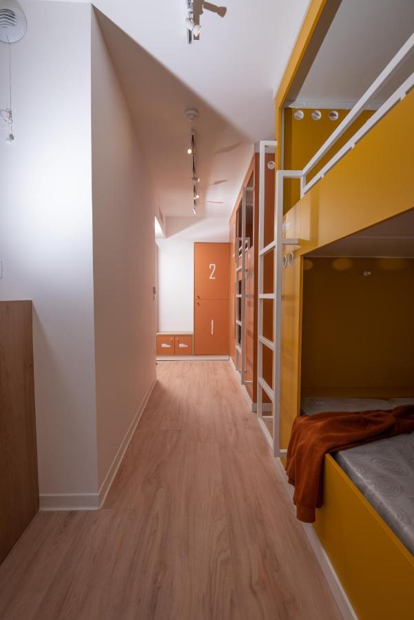 Hostel Le Hueb Тулон Екстериор снимка