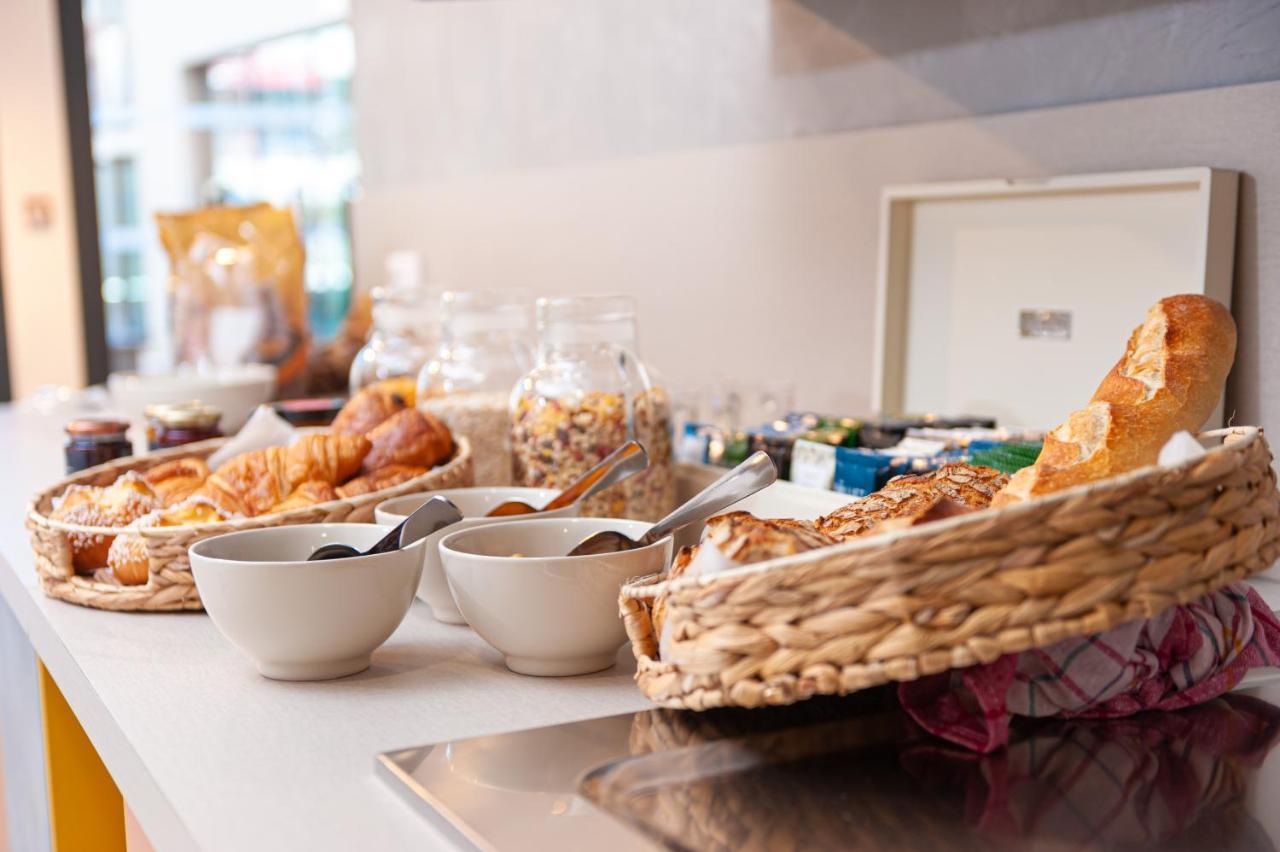 Hostel Le Hueb Тулон Екстериор снимка
